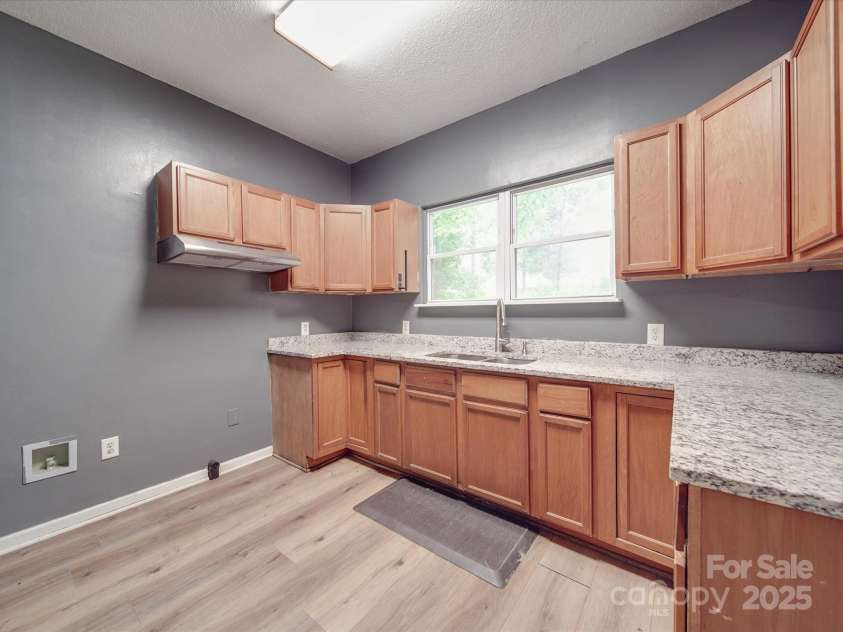 2440 Myers Street, Gastonia, NC 28056.  MLS# CAR4264367, YatesRealty ID 19001. 