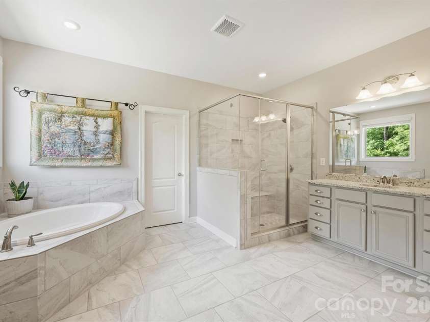 819 Tyne Drive, Fort Mill, SC 29715.  MLS# CAR4375849, YatesRealty ID 19004. 