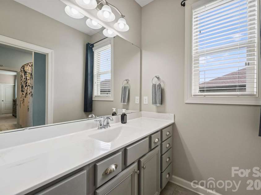 819 Tyne Drive, Fort Mill, SC 29715.  MLS# CAR4375849, YatesRealty ID 19004. 