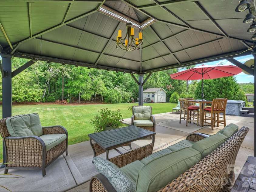 819 Tyne Drive, Fort Mill, SC 29715.  MLS# CAR4375849, YatesRealty ID 19004. 