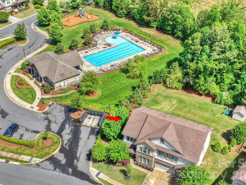 819 Tyne Drive, Fort Mill, SC 29715.  MLS# CAR4375849, YatesRealty ID 19004. 
