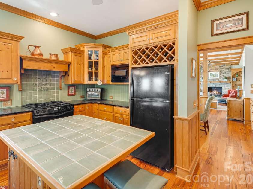 206 Twin Springs Road, Blowing Rock, NC 28605.  MLS# CAR4375929, YatesRealty ID 19005. 
