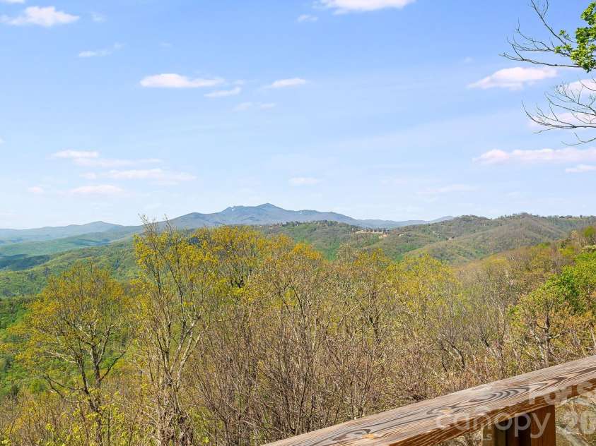 206 Twin Springs Road, Blowing Rock, NC 28605.  MLS# CAR4375929, YatesRealty ID 19005. 