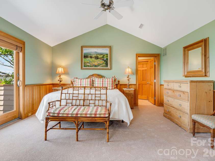 206 Twin Springs Road, Blowing Rock, NC 28605.  MLS# CAR4375929, YatesRealty ID 19005. 