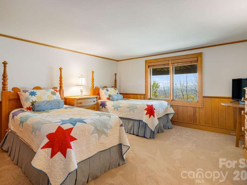 206 Twin Springs Road, Blowing Rock, NC 28605.  MLS# CAR4375929, YatesRealty ID 19005. 