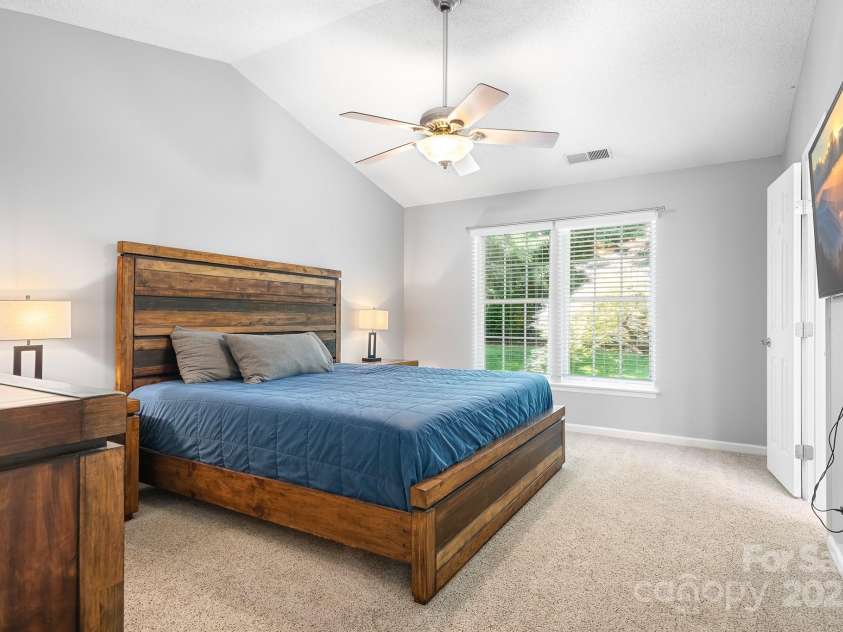 5400 Groveton Court, Charlotte, NC 28269.  MLS# CAR4267360, YatesRealty ID 19008. 