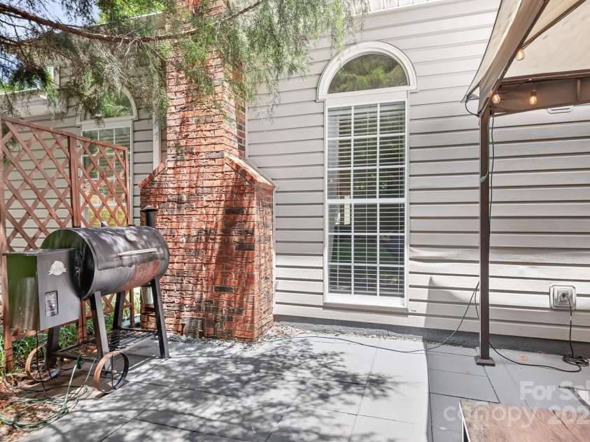 5400 Groveton Court, Charlotte, NC 28269.  MLS# CAR4267360, YatesRealty ID 19008. 