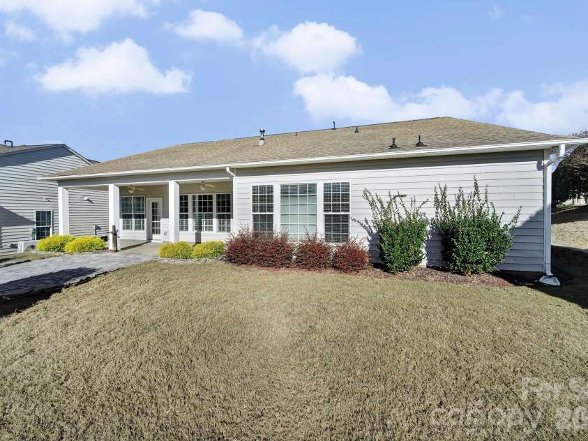 10411 Bethpage Drive, Fort Mill, SC 29707.  MLS# CAR4326425, YatesRealty ID 1901. 