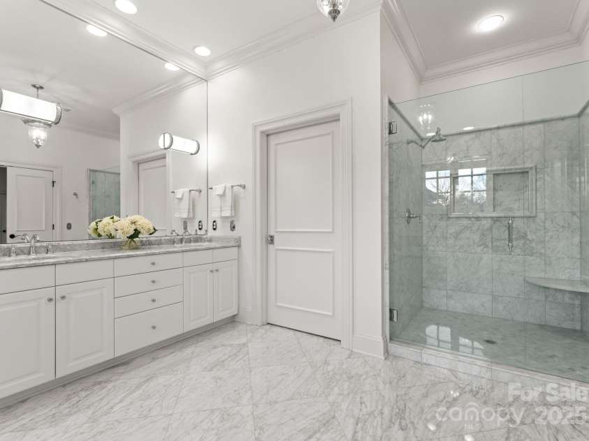 17429 Staysail Court, Cornelius, NC 28031.  MLS# CAR4232849, YatesRealty ID 1901. #3 Primary Bath