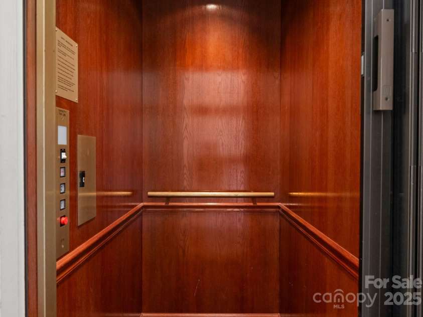 17429 Staysail Court, Cornelius, NC 28031.  MLS# CAR4232849, YatesRealty ID 1901. Elevator