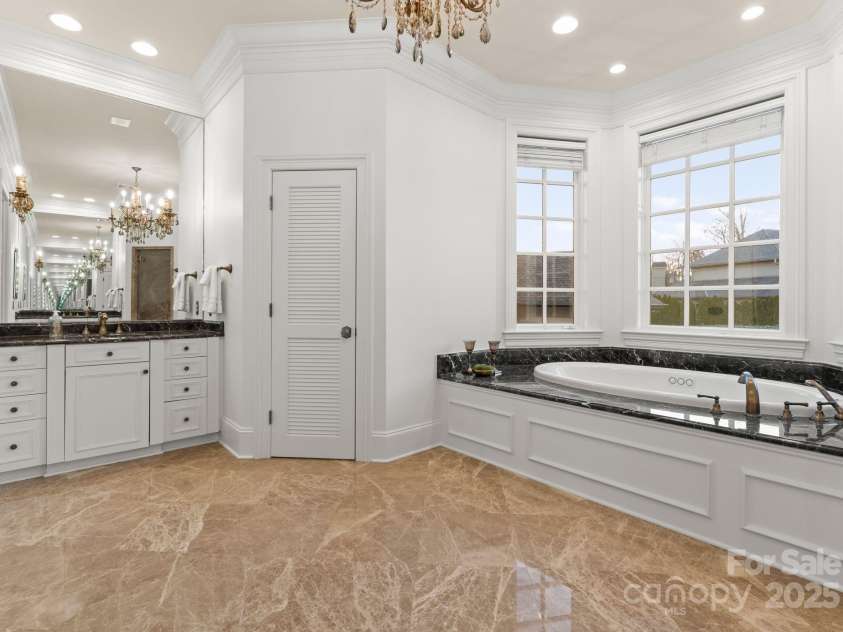 17429 Staysail Court, Cornelius, NC 28031.  MLS# CAR4232849, YatesRealty ID 1901. Primary Bath on Main