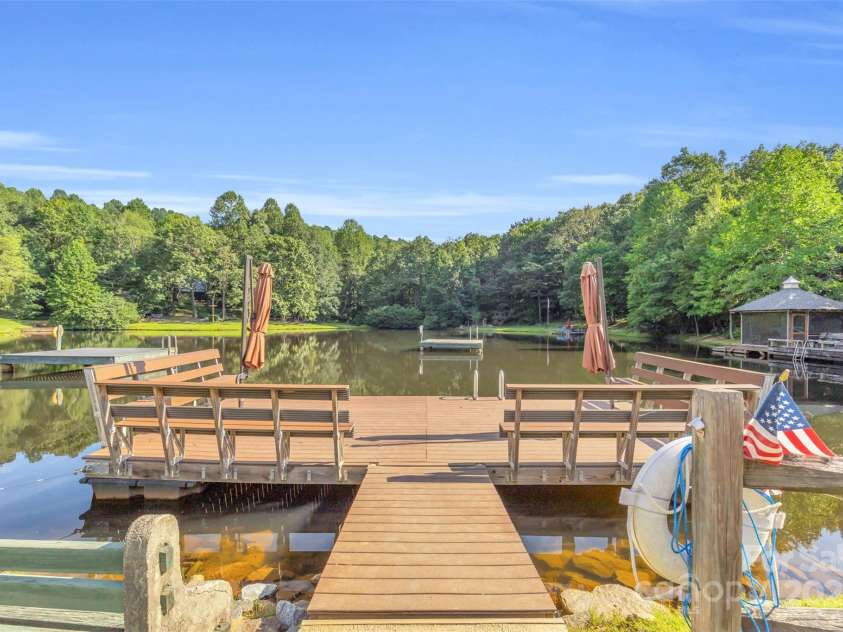 3605 Skyuka Mountain Road, Columbus, NC 28722.  MLS# CAR4289447, YatesRealty ID 1901. Community Dock