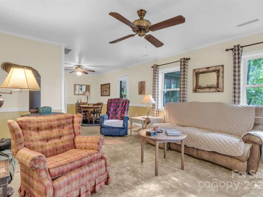 3605 Skyuka Mountain Road, Columbus, NC 28722.  MLS# CAR4289447, YatesRealty ID 1901. Living Room