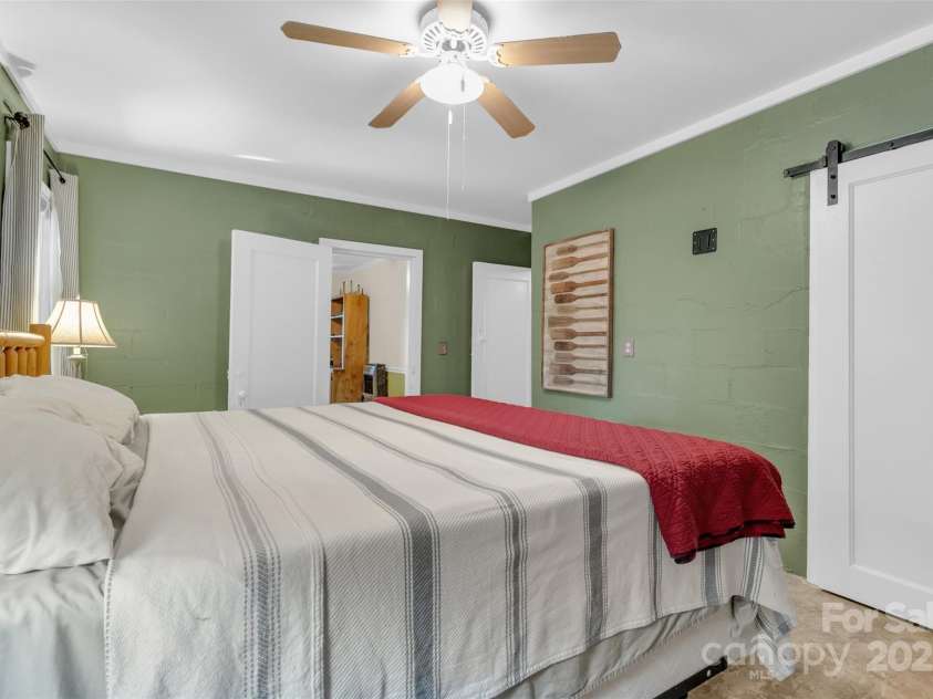 3605 Skyuka Mountain Road, Columbus, NC 28722.  MLS# CAR4289447, YatesRealty ID 1901. Primary Bedroom