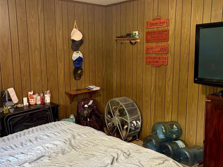 1130 Pinebrook Avenue, Valdese, NC 28690.  MLS# CAR4251674, YatesRealty ID 19010. 