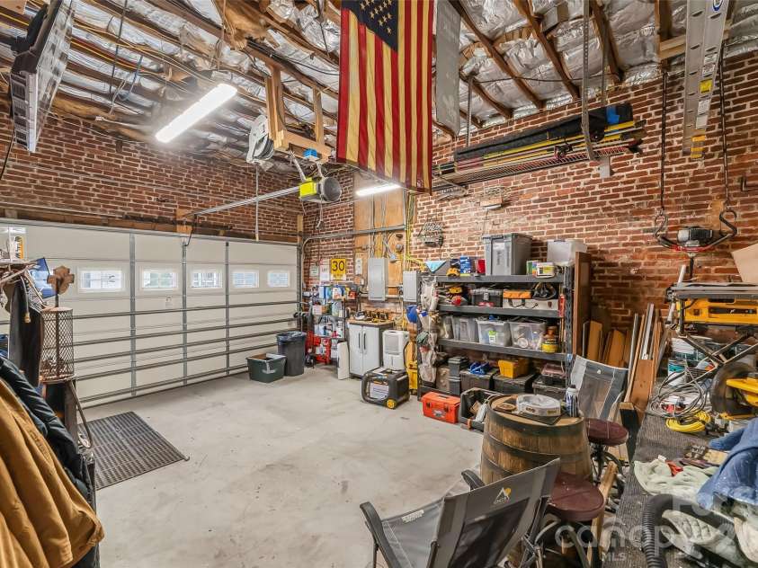 9 Crescent Drive, Marion, NC 28752.  MLS# CAR4370205, YatesRealty ID 19010. 1 Car garage and work space