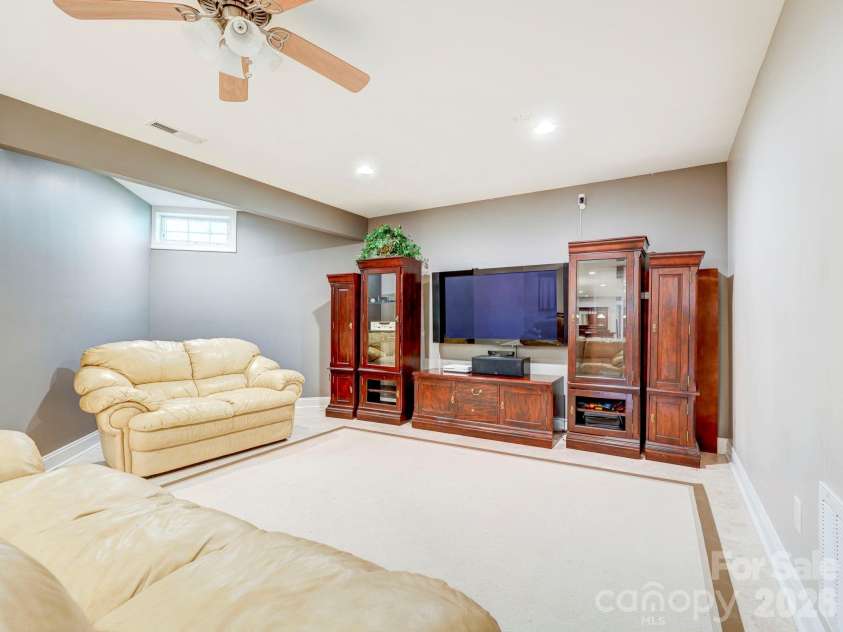 725 Wild Berry Court, Waxhaw, NC 28173.  MLS# CAR4367605, YatesRealty ID 19011. 