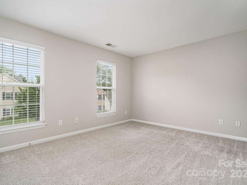 6922 Cascade Dream Court, Huntersville, NC 28078.  MLS# CAR4263883, YatesRealty ID 19012. 