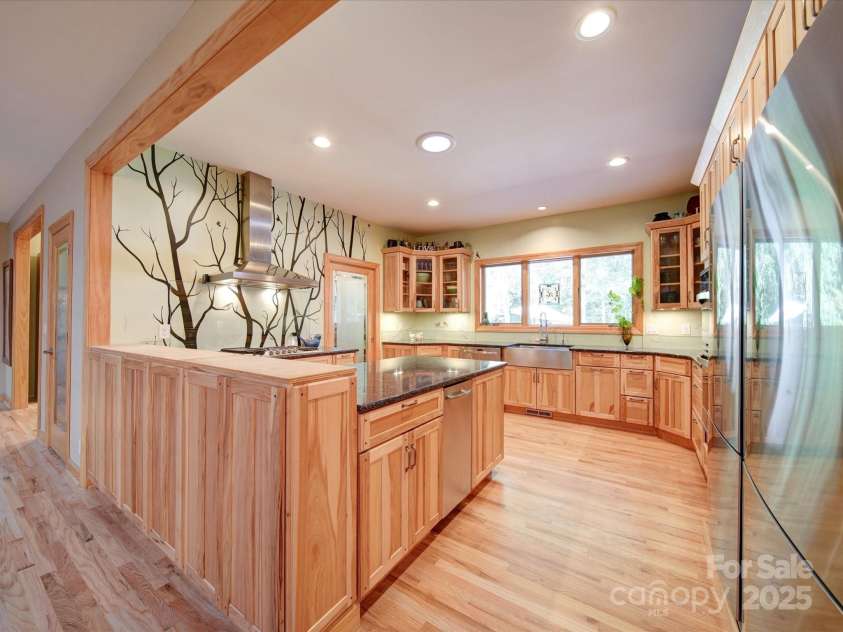 1239 John G Richards Road, Camden, SC 29020.  MLS# CAR4183397, YatesRealty ID 19015. 