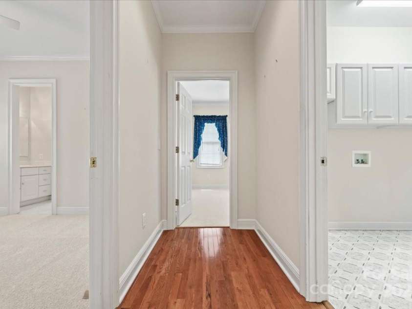 600 Robinhood Drive, Cheraw, SC 29520.  MLS# CAR4254686, YatesRealty ID 19018. 