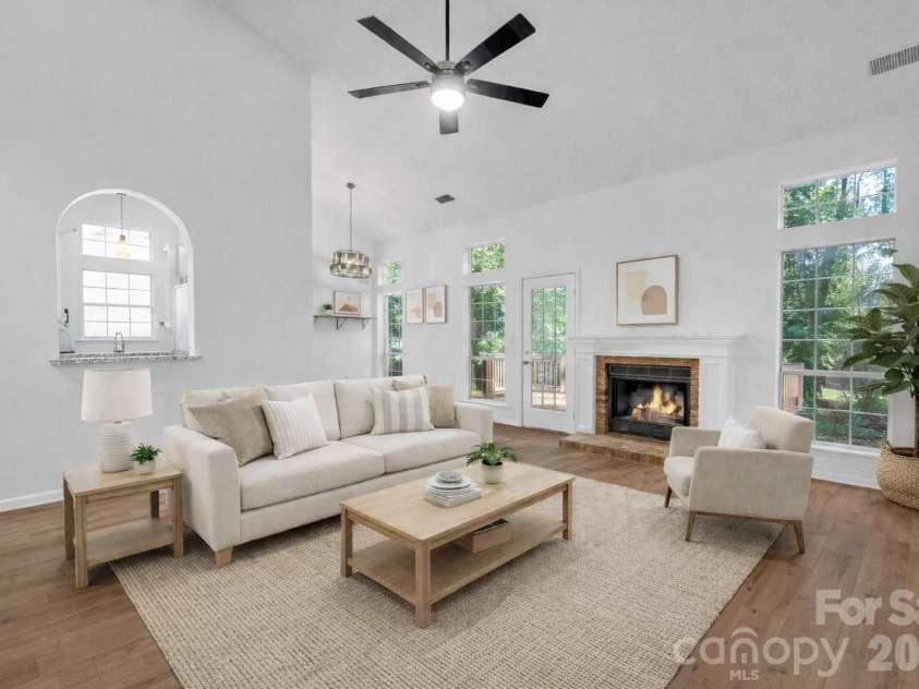8327 Houndstooth Drive, Charlotte, NC 28227.  MLS# CAR4378420, YatesRealty ID 19018. 