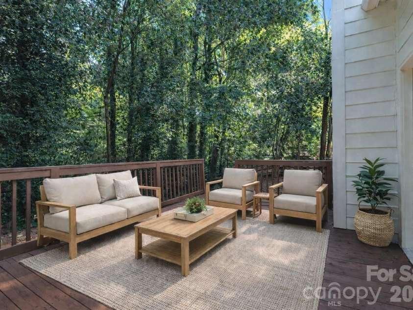 8327 Houndstooth Drive, Charlotte, NC 28227.  MLS# CAR4378420, YatesRealty ID 19018. 