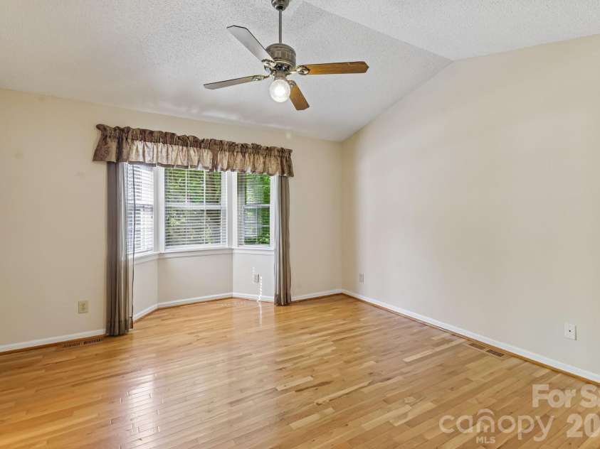144 Mills Forest Lane, Mooresville, NC 28117.  MLS# CAR4377313, YatesRealty ID 19020. 