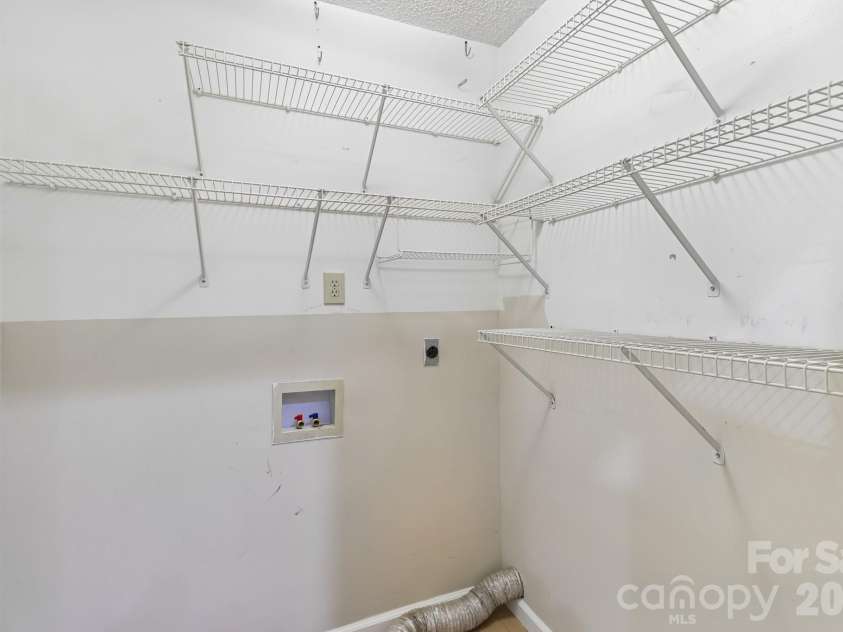 144 Mills Forest Lane, Mooresville, NC 28117.  MLS# CAR4377313, YatesRealty ID 19020. Laundry Room