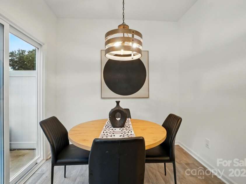 2018 Crooked Oak Lane, York, SC 29745.  MLS# CAR4260210, YatesRealty ID 19021. 