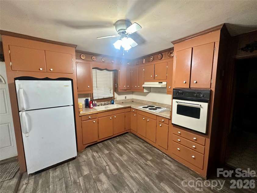 119 Stedman Road, Dallas, NC 28034.  MLS# CAR4375263, YatesRealty ID 19022. 