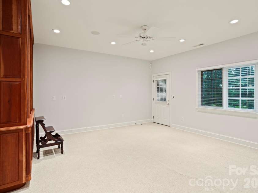 132 Berry Creek Drive, Flat Rock, NC 28731.  MLS# CAR4378684, YatesRealty ID 19023. 