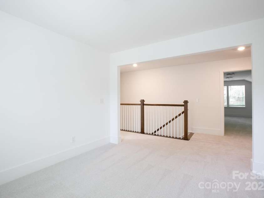 512 Beverly Circle, Charlotte, NC 28270.  MLS# CAR4267378, YatesRealty ID 19023. 