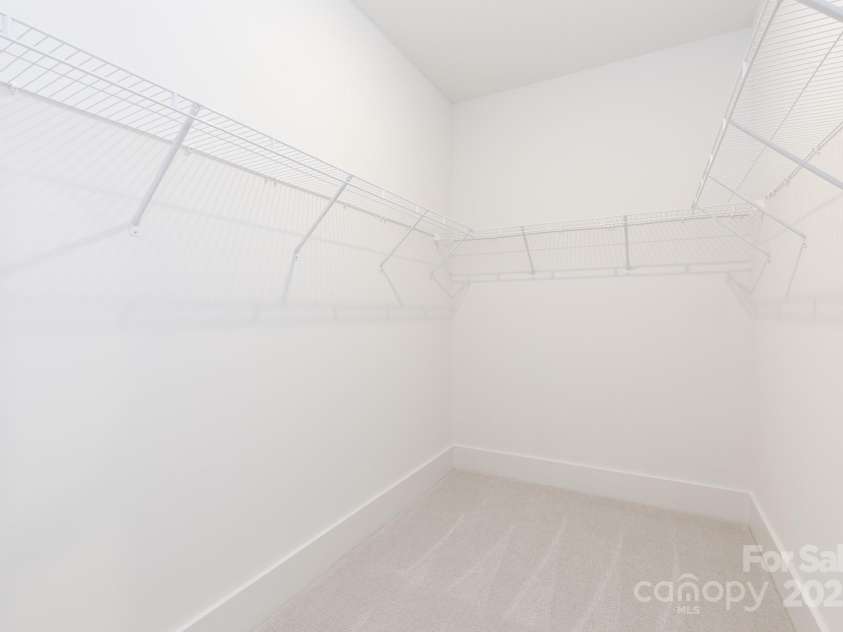 512 Beverly Circle, Charlotte, NC 28270.  MLS# CAR4267378, YatesRealty ID 19023. 