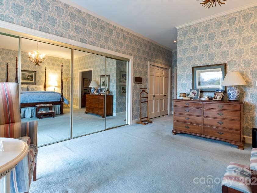 404 Downing Drive, Kings Mountain, NC 28086.  MLS# CAR4232054, YatesRealty ID 19024. 