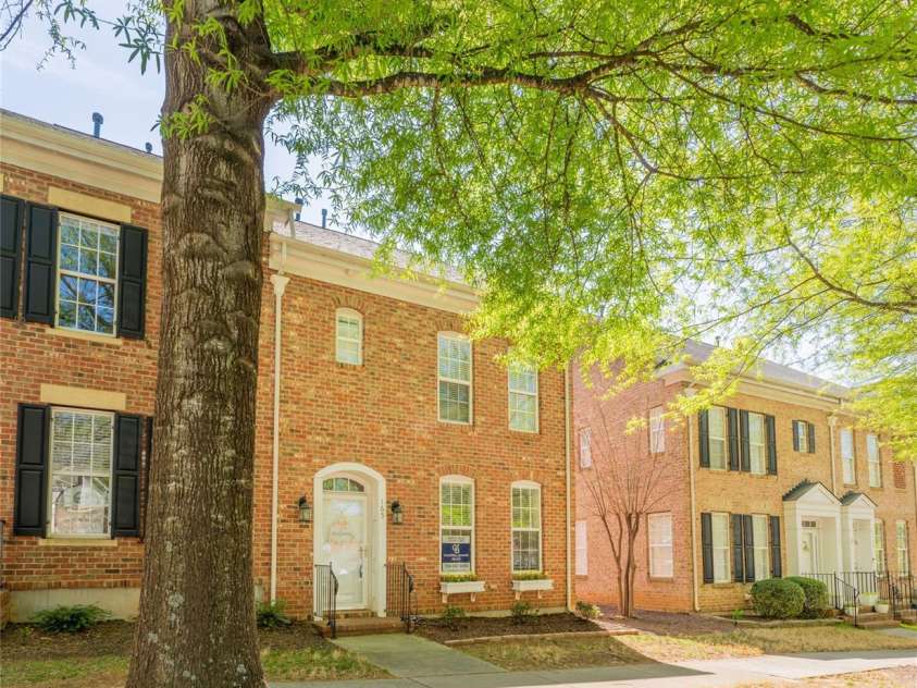 165 singleton Road, Mooresville, NC 28117.  MLS# CAR4240605, YatesRealty ID 19025. 