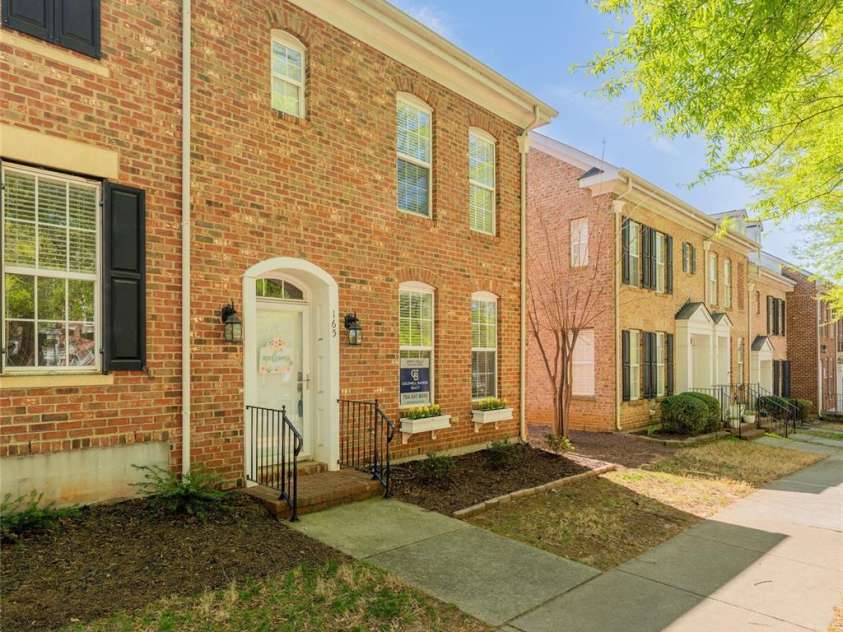 165 singleton Road, Mooresville, NC 28117.  MLS# CAR4240605, YatesRealty ID 19025. 