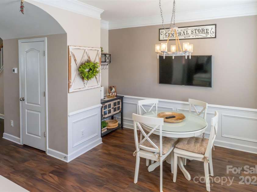165 singleton Road, Mooresville, NC 28117.  MLS# CAR4240605, YatesRealty ID 19025. 