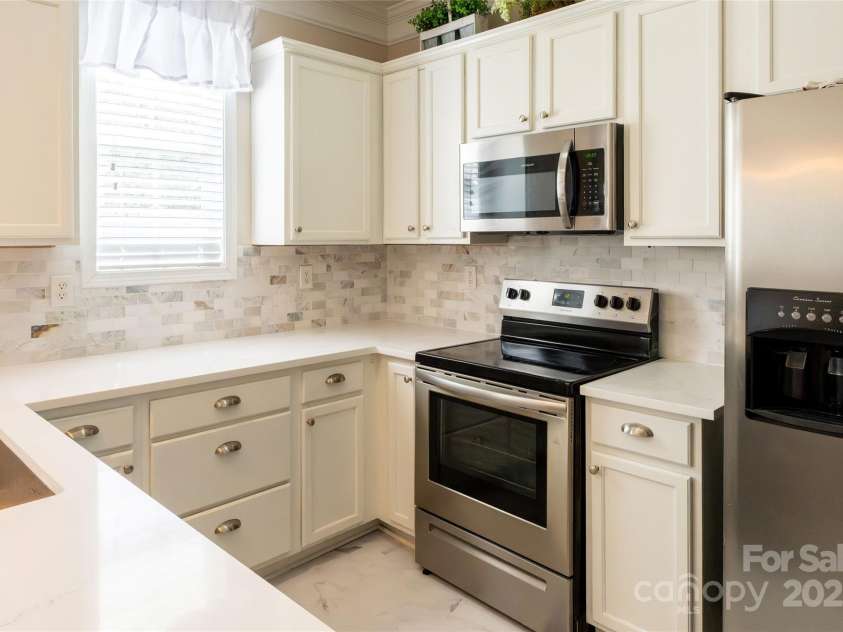 165 singleton Road, Mooresville, NC 28117.  MLS# CAR4240605, YatesRealty ID 19025. 