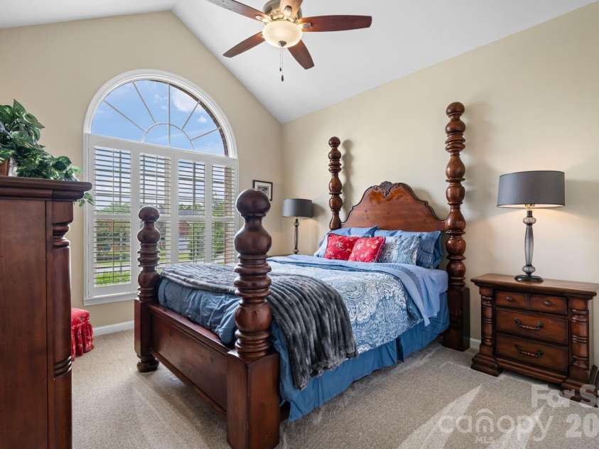 3992 Brickfield Street, Hickory, NC 28602.  MLS# CAR4402540, YatesRealty ID 19026. Bedroom 1