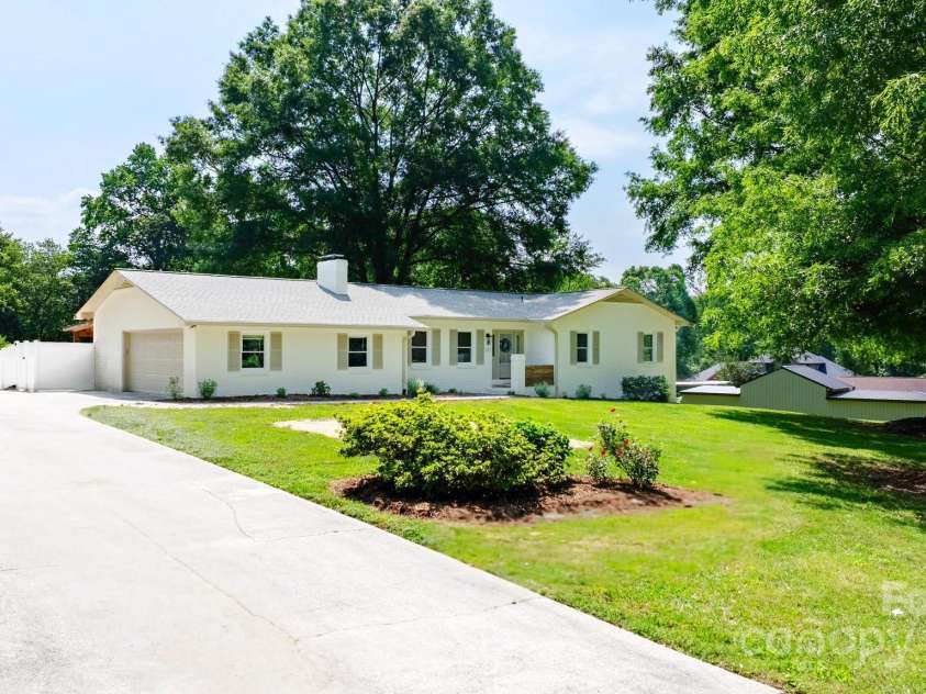 201 Forest Road, Taylorsville, NC 28681.  MLS# CAR4263989, YatesRealty ID 19029. 