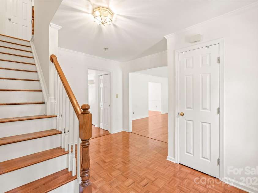 114 Sardis Plantation Drive, Matthews, NC 28105.  MLS# CAR4264021, YatesRealty ID 19030. 