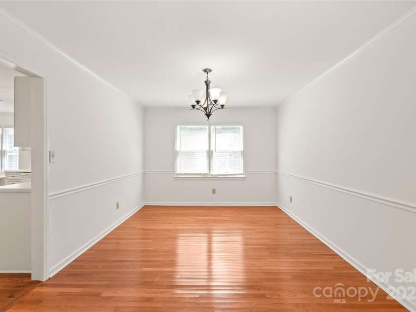 114 Sardis Plantation Drive, Matthews, NC 28105.  MLS# CAR4264021, YatesRealty ID 19030. 