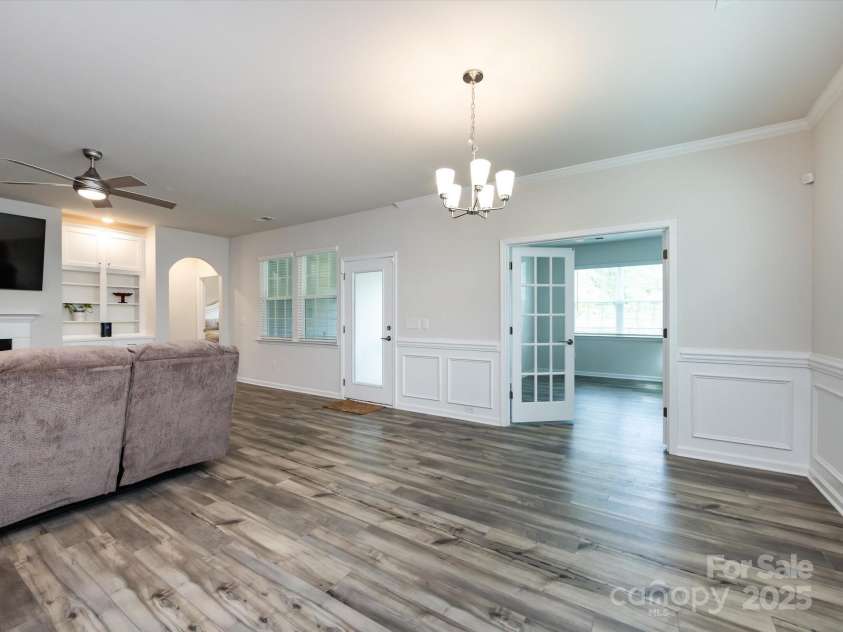 3199 Windhaven Lane, Tega Cay, SC 29708.  MLS# CAR4250667, YatesRealty ID 19032. 