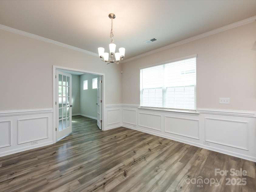 3199 Windhaven Lane, Tega Cay, SC 29708.  MLS# CAR4250667, YatesRealty ID 19032. Dining Area