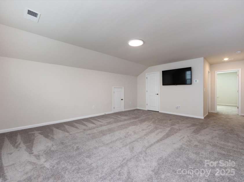 3199 Windhaven Lane, Tega Cay, SC 29708.  MLS# CAR4250667, YatesRealty ID 19032. Loft Area