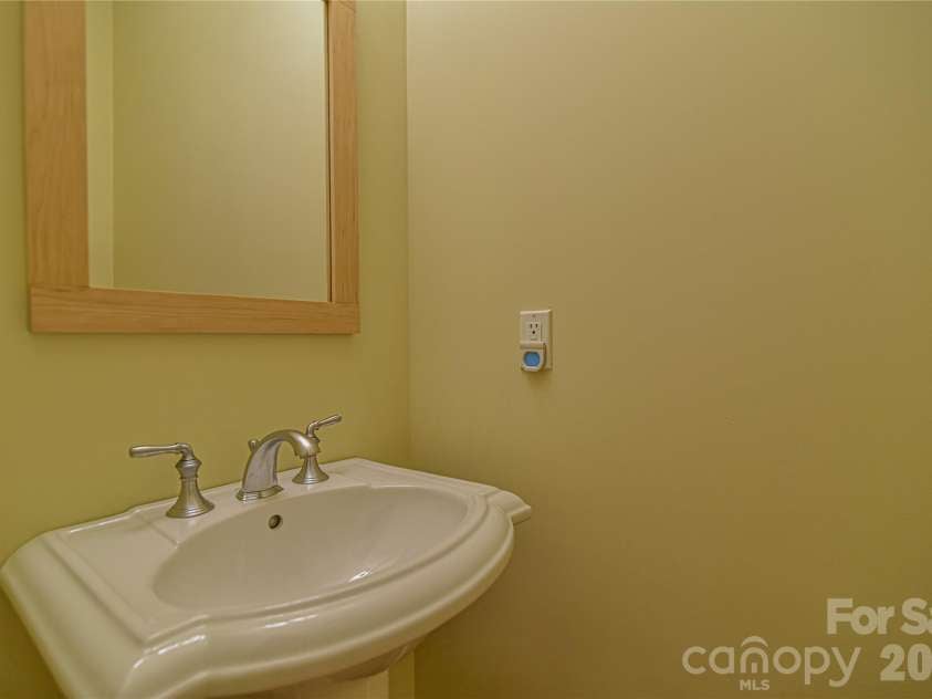 52 Mandolin Drive, Black Mountain, NC 28711.  MLS# CAR4377547, YatesRealty ID 19033. There is a Half Bath on the Main Level