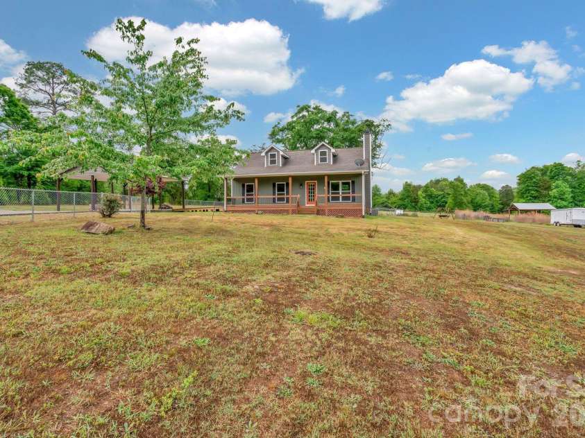 4084 Pacolet Highway, Pacolet, SC 29372.  MLS# CAR4378865, YatesRealty ID 19035. 