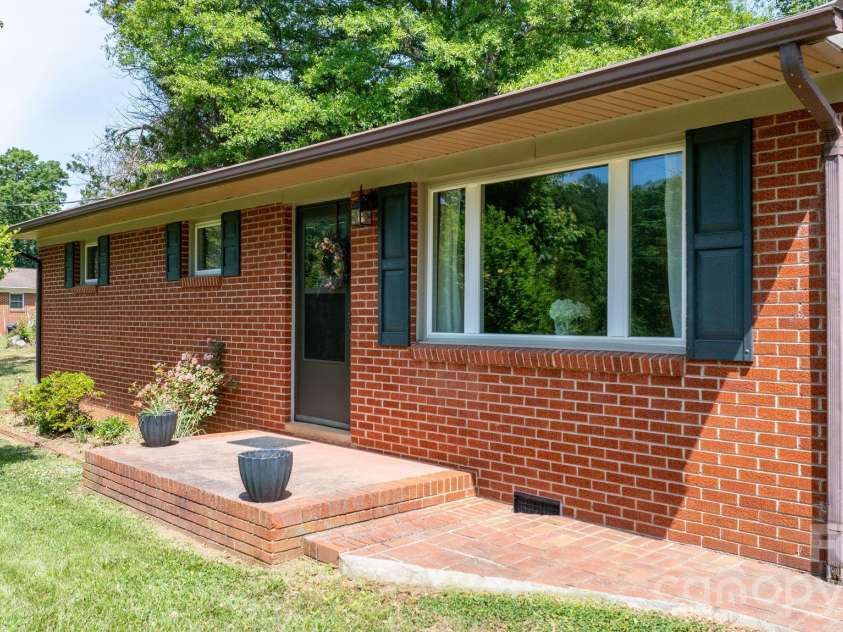 2881 Highline Avenue, Valdese, NC 28690.  MLS# CAR4378621, YatesRealty ID 19036. 