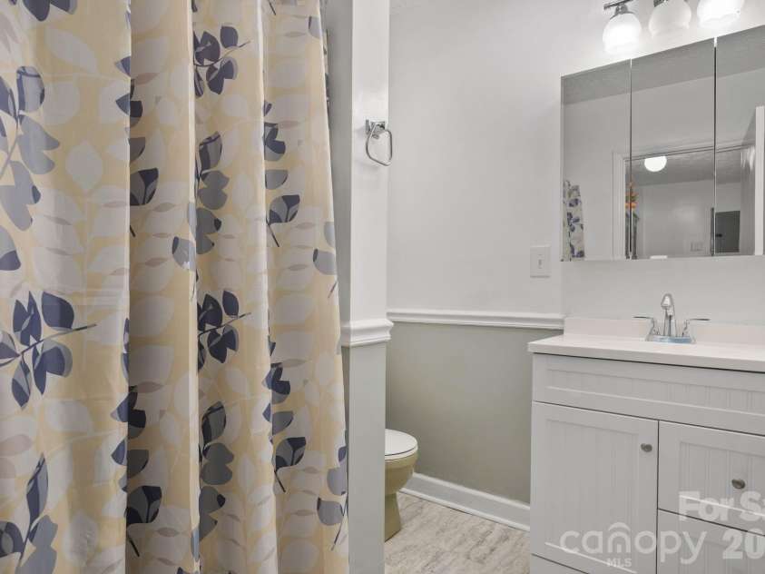 2881 Highline Avenue, Valdese, NC 28690.  MLS# CAR4378621, YatesRealty ID 19036. 