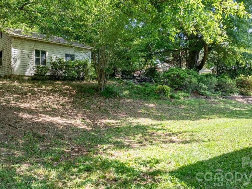 2881 Highline Avenue, Valdese, NC 28690.  MLS# CAR4378621, YatesRealty ID 19036. 